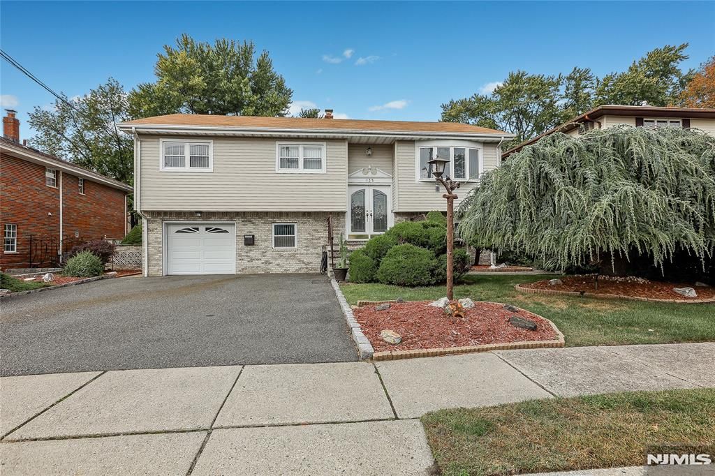 Photo of 135 Franklin Street, Little Ferry, NJ 07643 (MLS # 25037423)