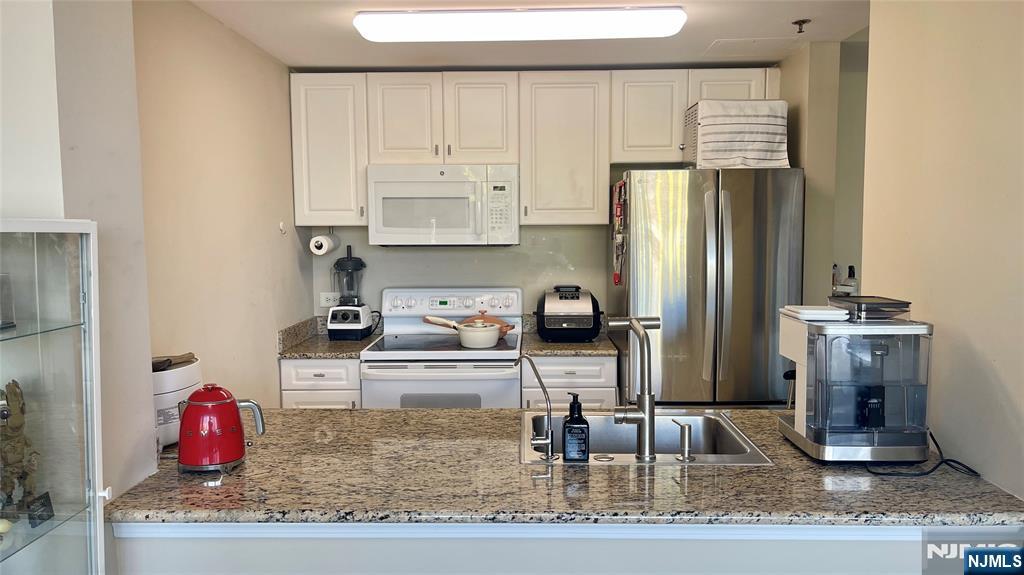 100 Old Palisade Road 1813