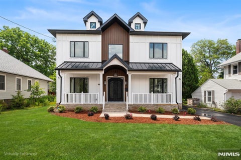 Photo of 526 Doremus Avenue, Glen Rock, NJ 07452 (MLS # 26035151)
