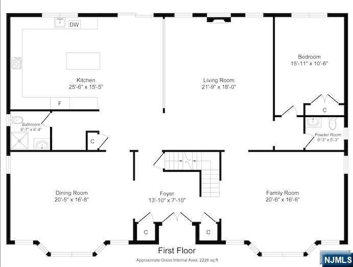 Main image without alt text