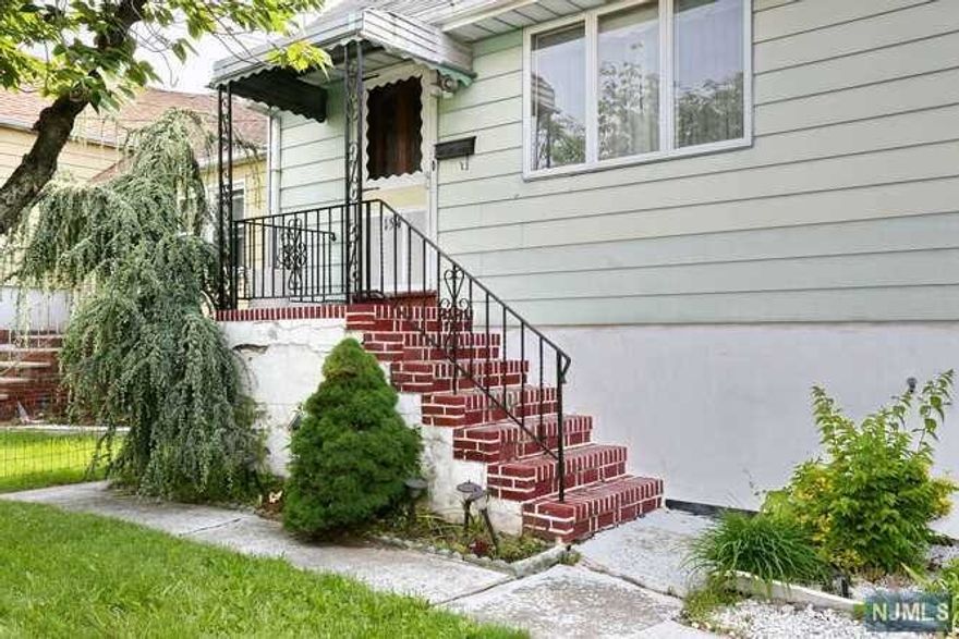 MOVE RIGHT INTO THIS METICULOUSLY WELL CARED FOR RAISED RANCH. THIS HOME OFFERS 4 BEDROOMS, 1 FULL BATHROOM AND A FULL FINISHED BASEMENT. ENTER INTO A LOVELY FORMAL LIVING, DINING ROOM, KITCHEN, 2 BEDROOMS AND FULL BATHROOM. HEAD UPSTAIRS TO 2 ADDITIONAL BEDROOMS. THE FINISHED BASEMENT HAS NEW FLOOR AND IS WONDERFUL EXTENDED LIVING SPACE. HOME HAS BEEN LOVINGLY MAINTAINED BY LONG-TIME OWNER BUT SHALL BE SOLD "AS-IS" CONDITION. PRICED IN ACCORDANCE. HARDWOOD FLOORS PROTECTED BY CARPET.