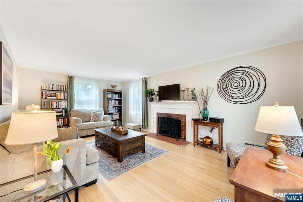 Photo of 17 Brookdale Road, Bloomfield, NJ 07003 (MLS # 26014487)