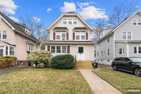 257 Rutledge Avenue East Orange NJ 07017