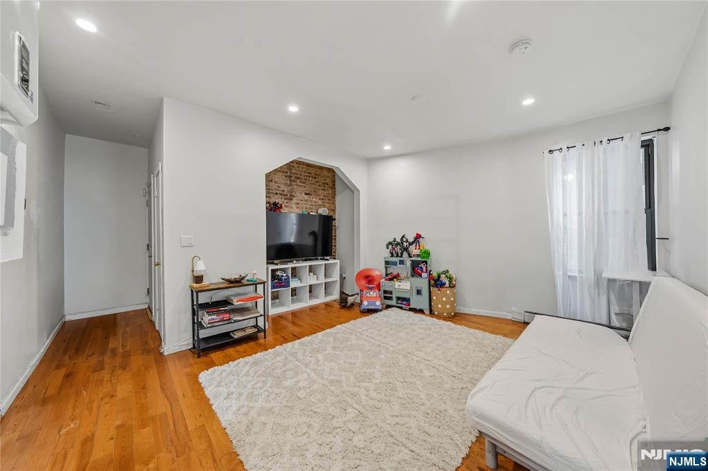 2700 John F Kennedy Boulevard 102
