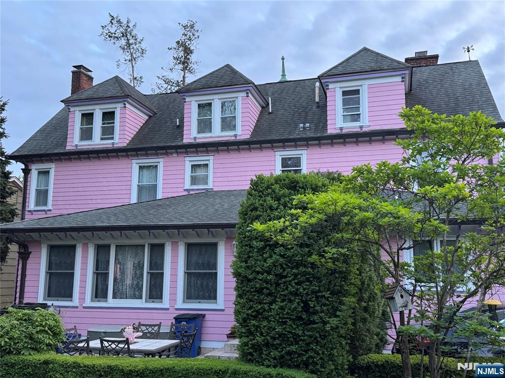 142 Brookfield Avenue