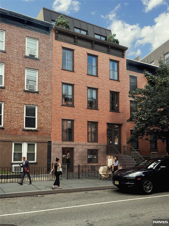 225 Park 1