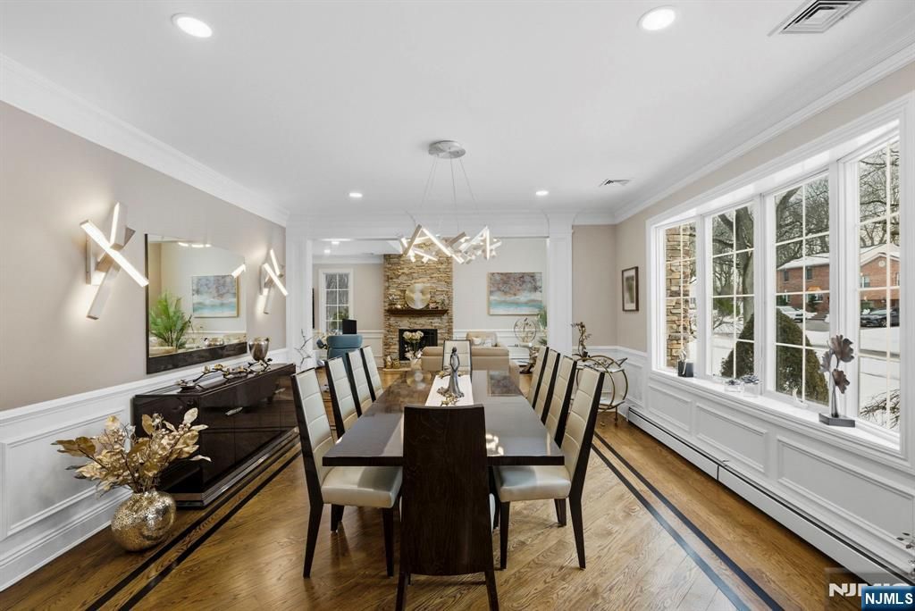 Photo of 461 Arthur Terrace, Paramus, NJ 07652 (MLS # 26004649)