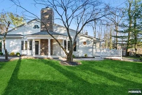 Photo of 196 Madison Ave, Cresskill, NJ 07626 (MLS # 26010080)