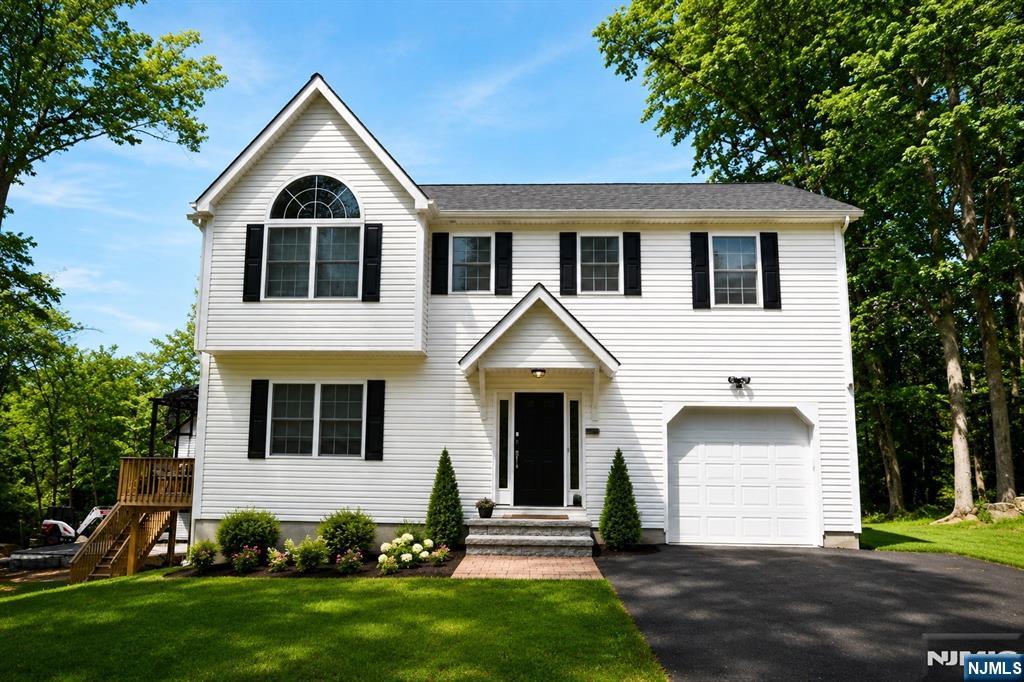 25 Richards Road