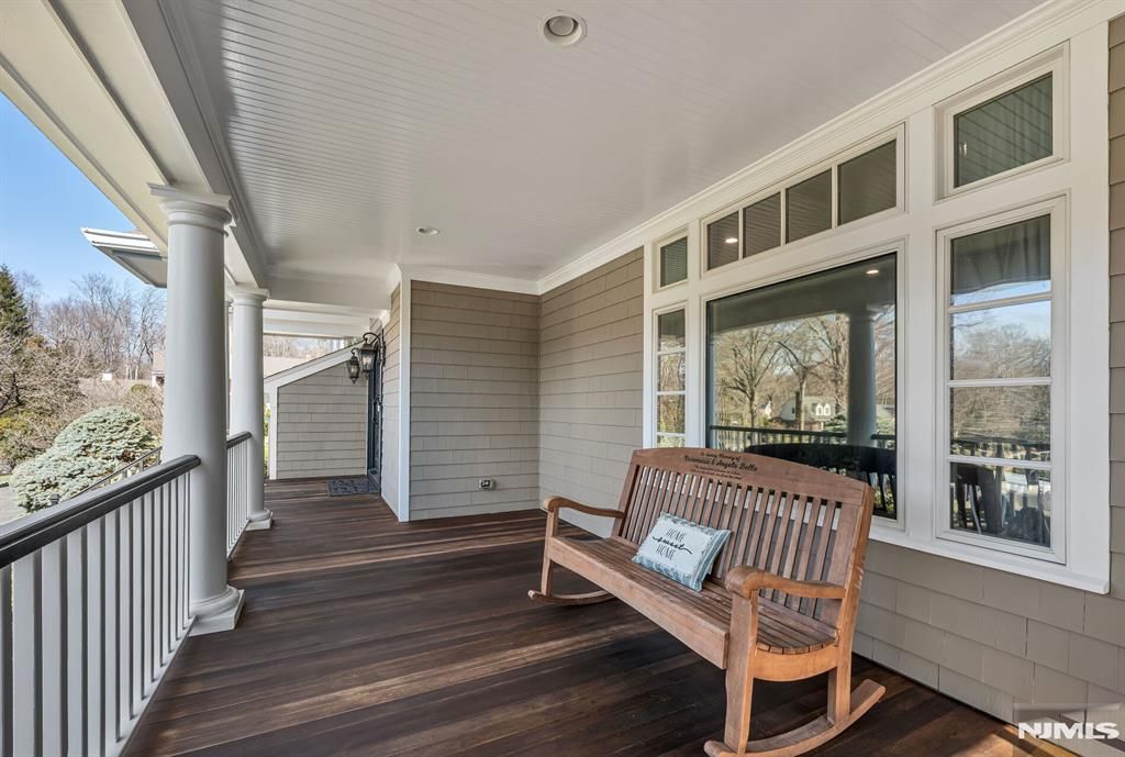 Photo of 36 Clearwater Drive, Ho-Ho-Kus, NJ 07423 (MLS # 26005700)