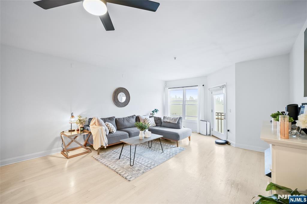 319 The Promenade