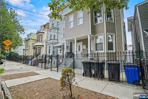 Photo of 42 Wakeman Avenue, Newark, NJ 07104 (MLS # 25033456)
