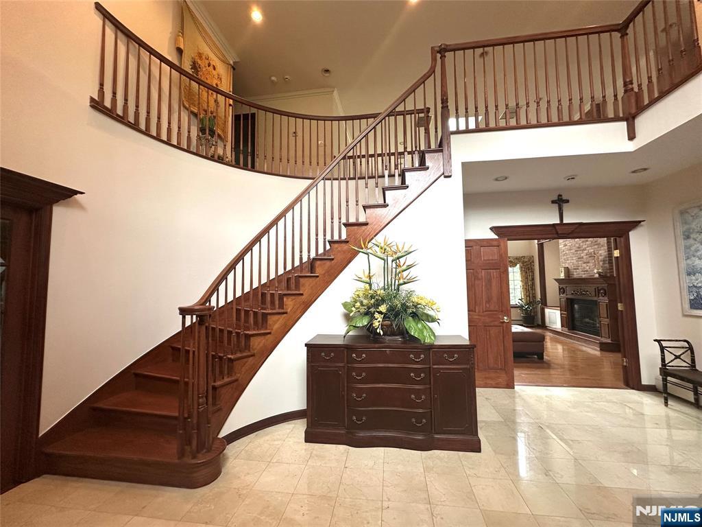 604 Grandview Terrace