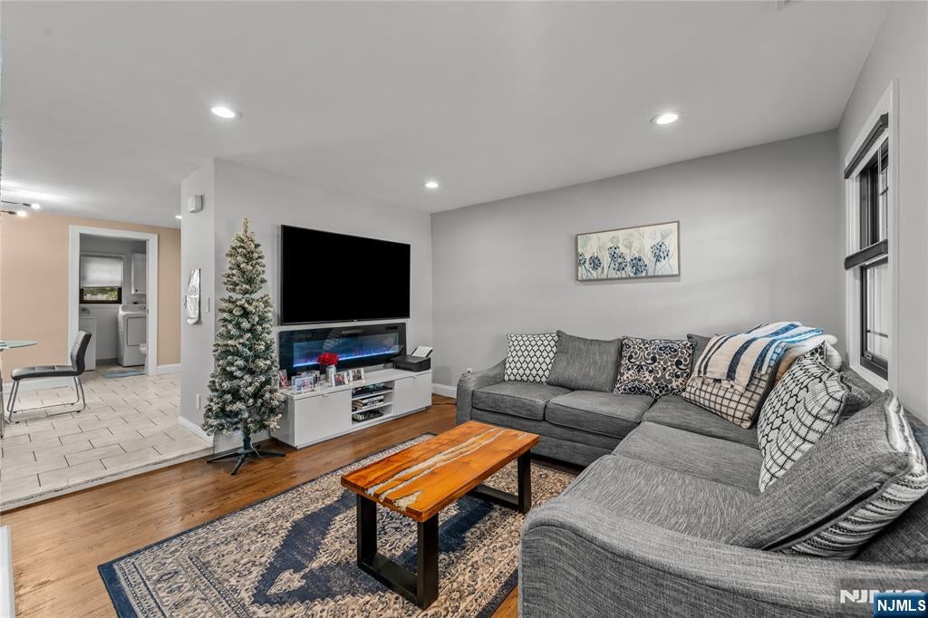 2 Wilson Avenue