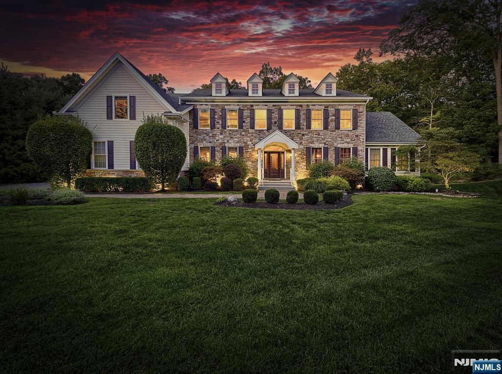 Photo of 28 Arbor Road, North Caldwell, NJ 07006 (MLS # 26010098)