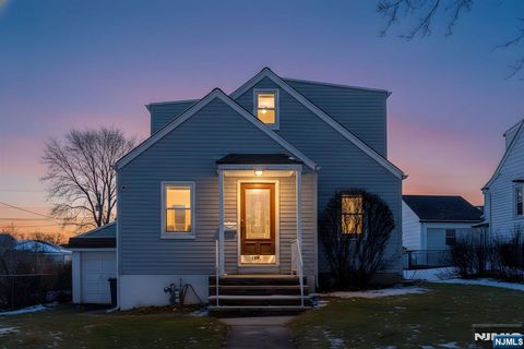 129 Pake Street Nutley NJ 07110