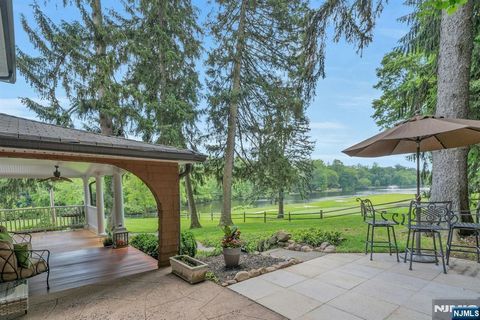 Photo of 193 S Franklin Turnpike, Ramsey, NJ 07446 (MLS # 25018843)