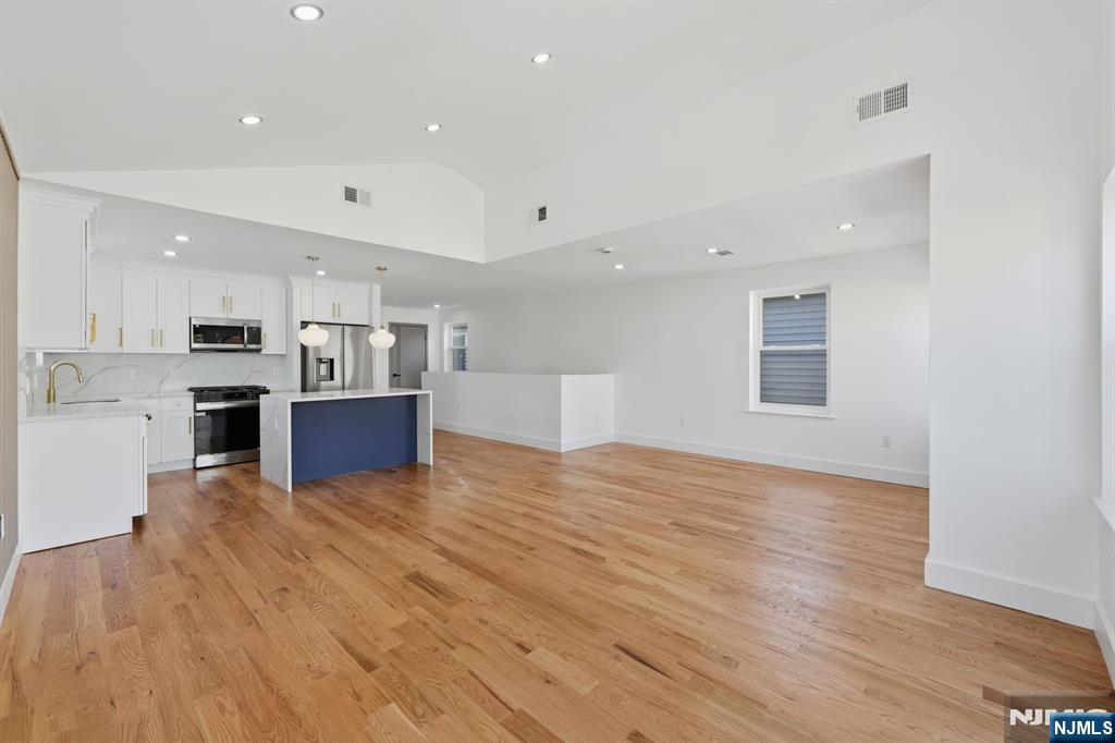 130 N 17th