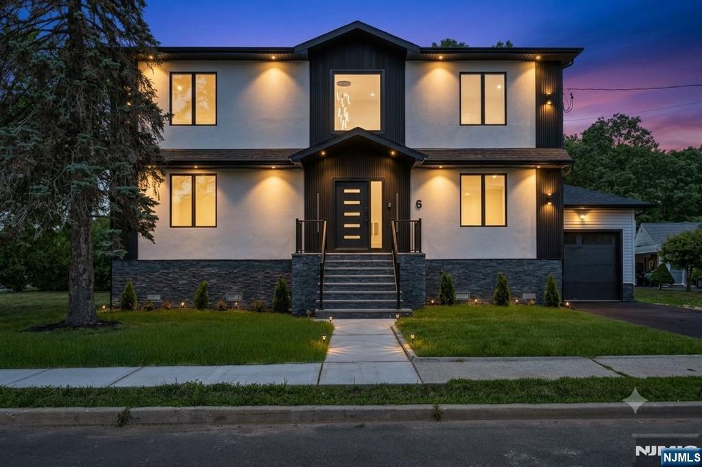 6 Patton Court