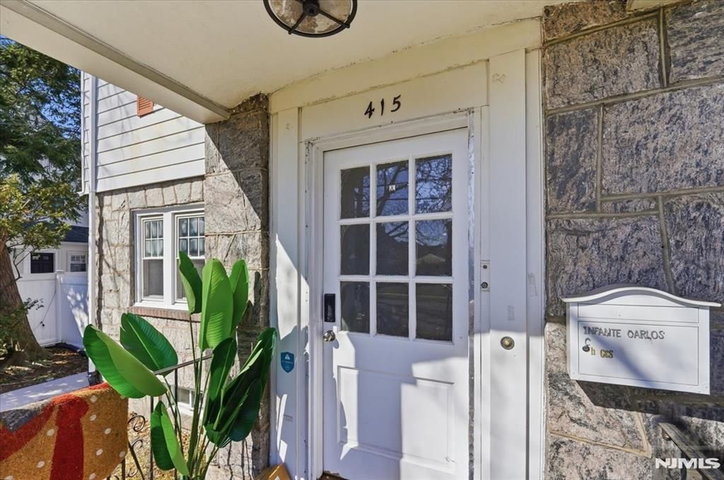 Photo of 415417 19th Avenue, Paterson, NJ 07504 (MLS # 26009426)