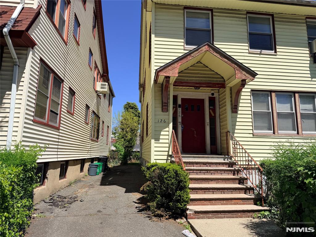 126 Chestnut Street