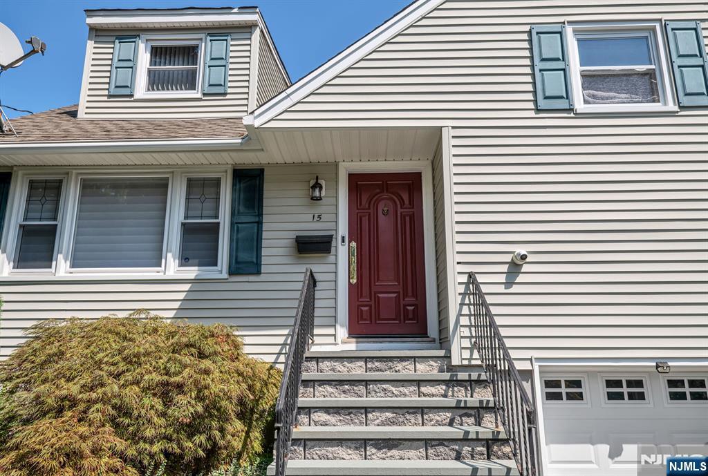 15 Spruce Avenue