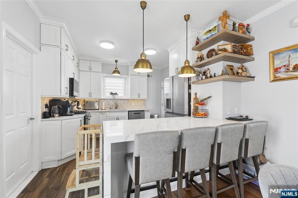 Photo of 77 Scrivens Street, Totowa, NJ 07512 (MLS # 26009856)