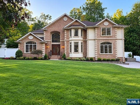 Photo of 14 O Shaughnessy Lane, Closter, NJ 07624 (MLS # 26027190)
