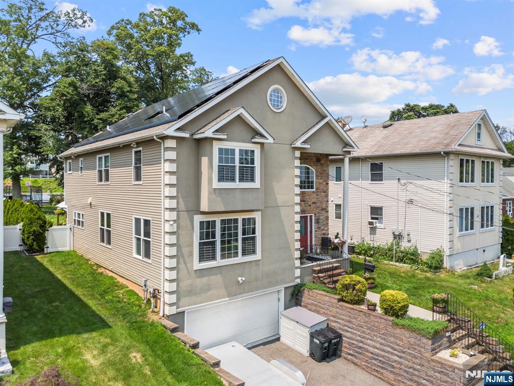 39 Paterson Avenue