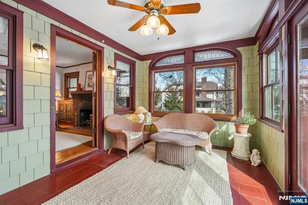 Photo of 56 Park Avenue, Glen Rock, NJ 07452 (MLS # 26007021)