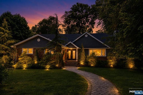 Photo of 375 Queens Court, Ridgewood Village, NJ 07450 (MLS # 26032676)