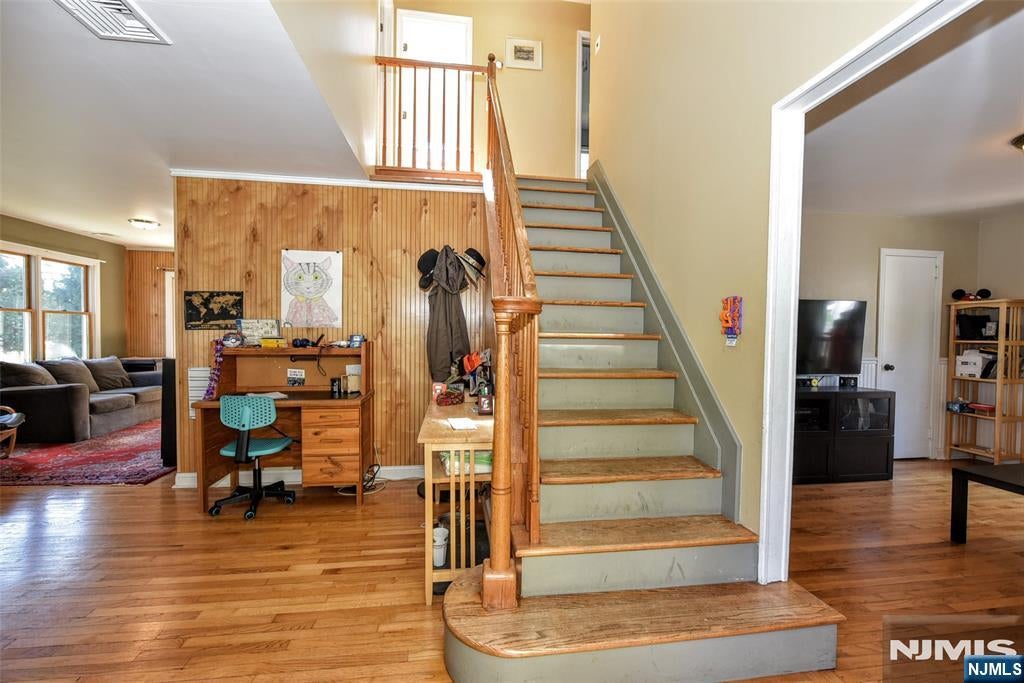 Homes for Sale in Northern NJ | ThisIsRiverEdge.com 107 2nd Street