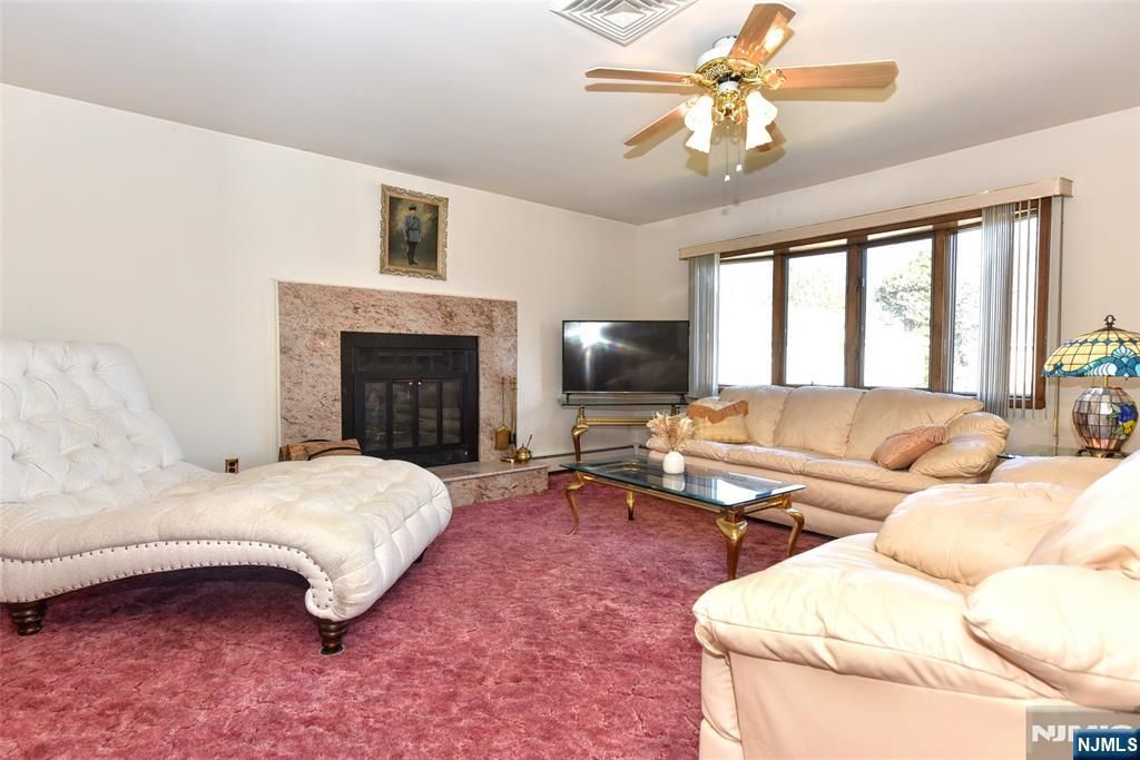 Photo of 6 Branca Court, Lodi, NJ 07644 (MLS # 25038335)