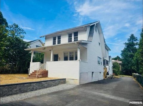 Photo of 18 Adams Ter #A, Clifton, NJ 07013 (MLS # 26009418)
