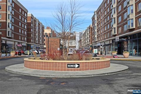 3109 City Place 3109 Edgewater NJ 07020