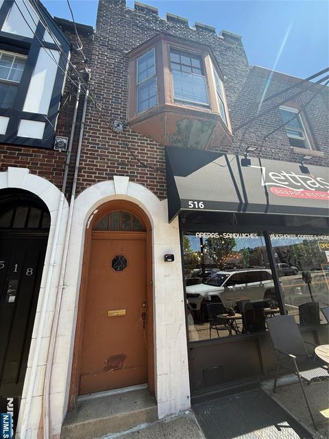 Photo of 516 Anderson, Cliffside Park, NJ 07010 (MLS # 26016147)