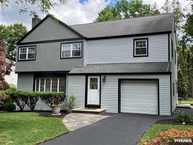 701 Sunderland Road