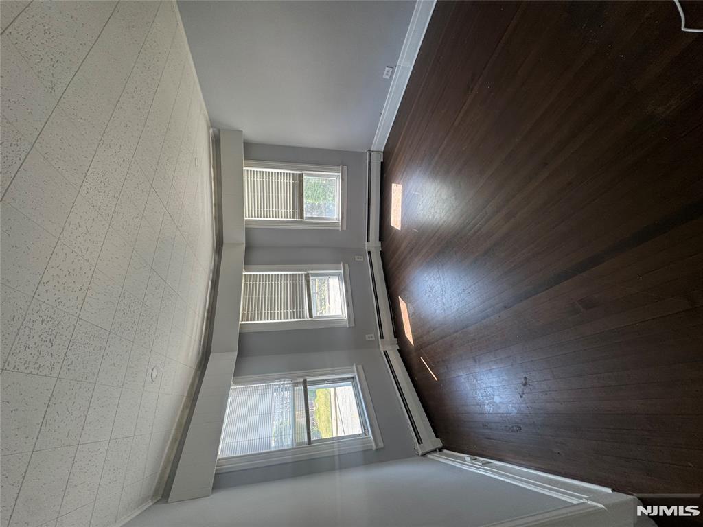 34 Palisade Avenue