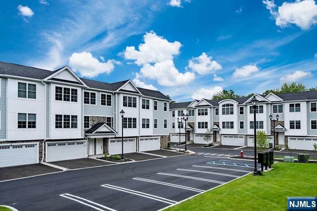 110 Mason Court 2G