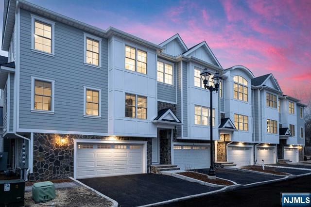 110 Mason Court 2G