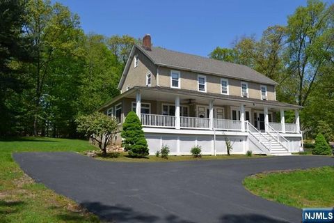 634 Mountain Avenue C Twp of Washington NJ 07676