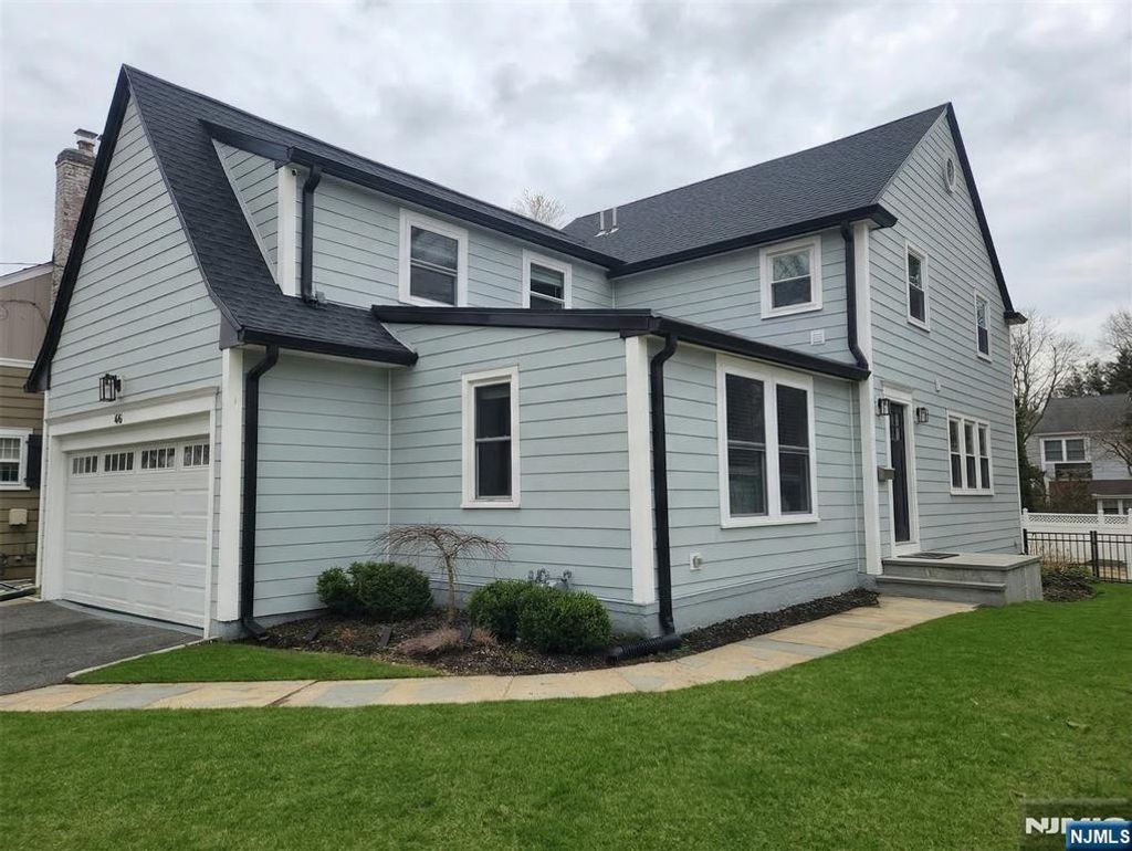 Photo of 46 Elmwood Place, Millburn, NJ 07078 (MLS # 26007570)