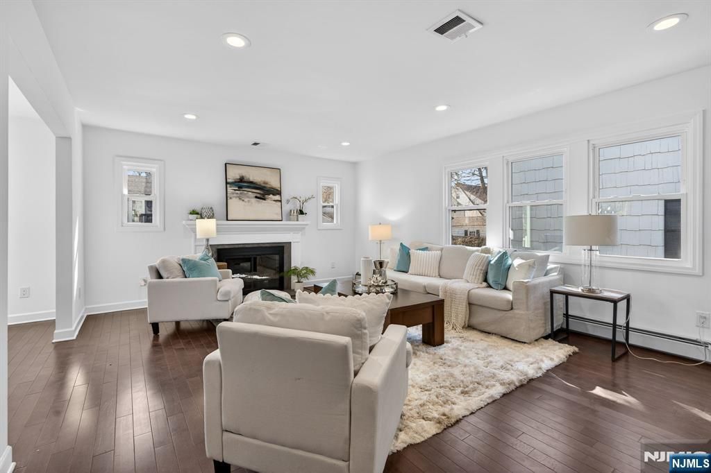 Photo of 46 Elmwood Place, Millburn, NJ 07078 (MLS # 26007570)