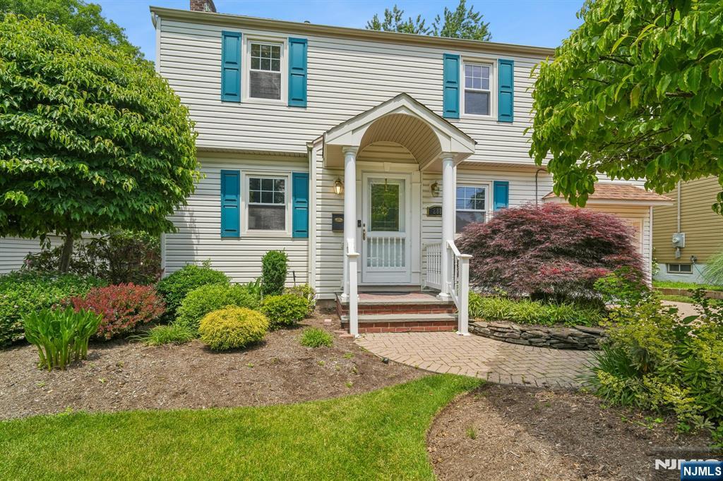 288 Wales Avenue