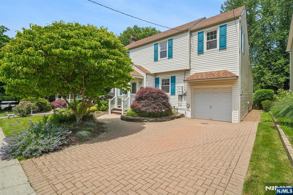 288 Wales Avenue