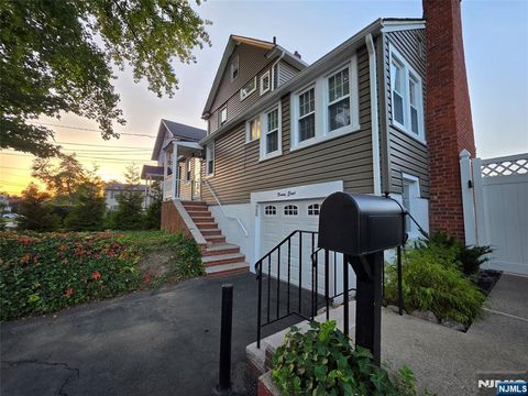 28 Wood Place Dumont NJ 07628