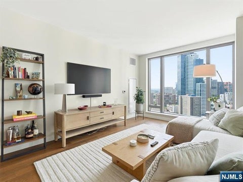 Photo of 99 Hudson Street #2309, Jersey City, NJ 07302 (MLS # 26020705)
