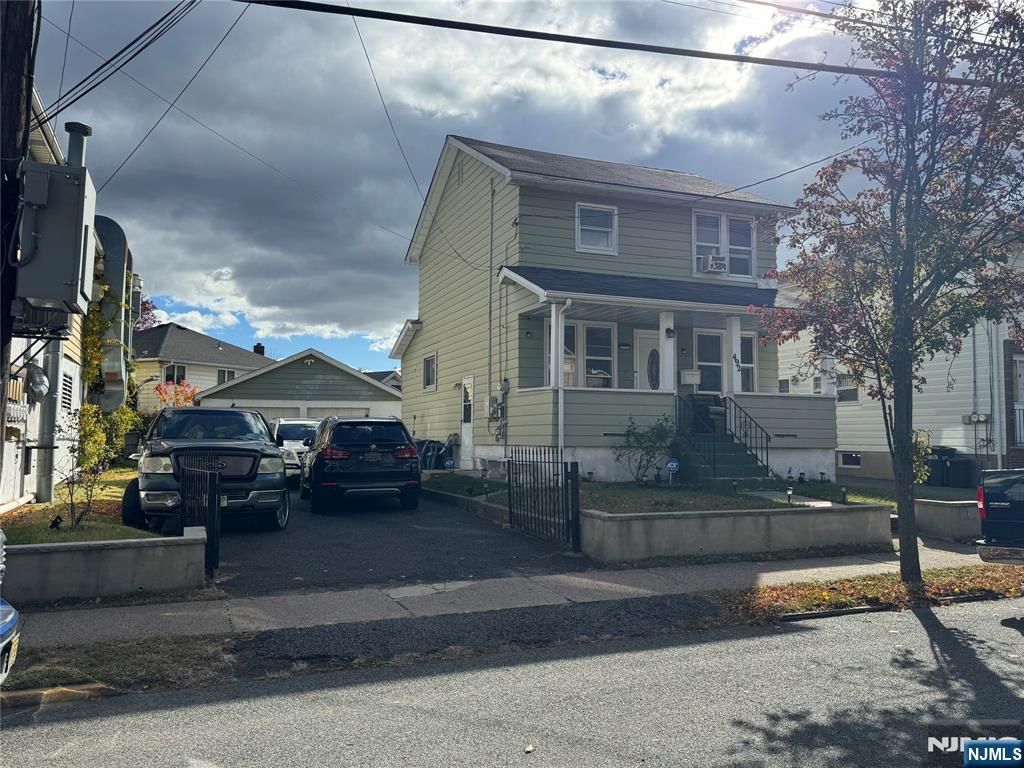 Photo of 492 Westminster Place, Lodi, NJ 07644 (MLS # 26006658)