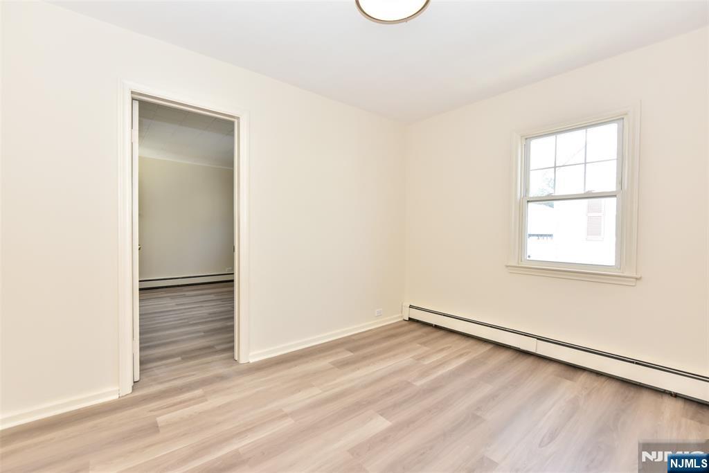28 Reid Avenue 1