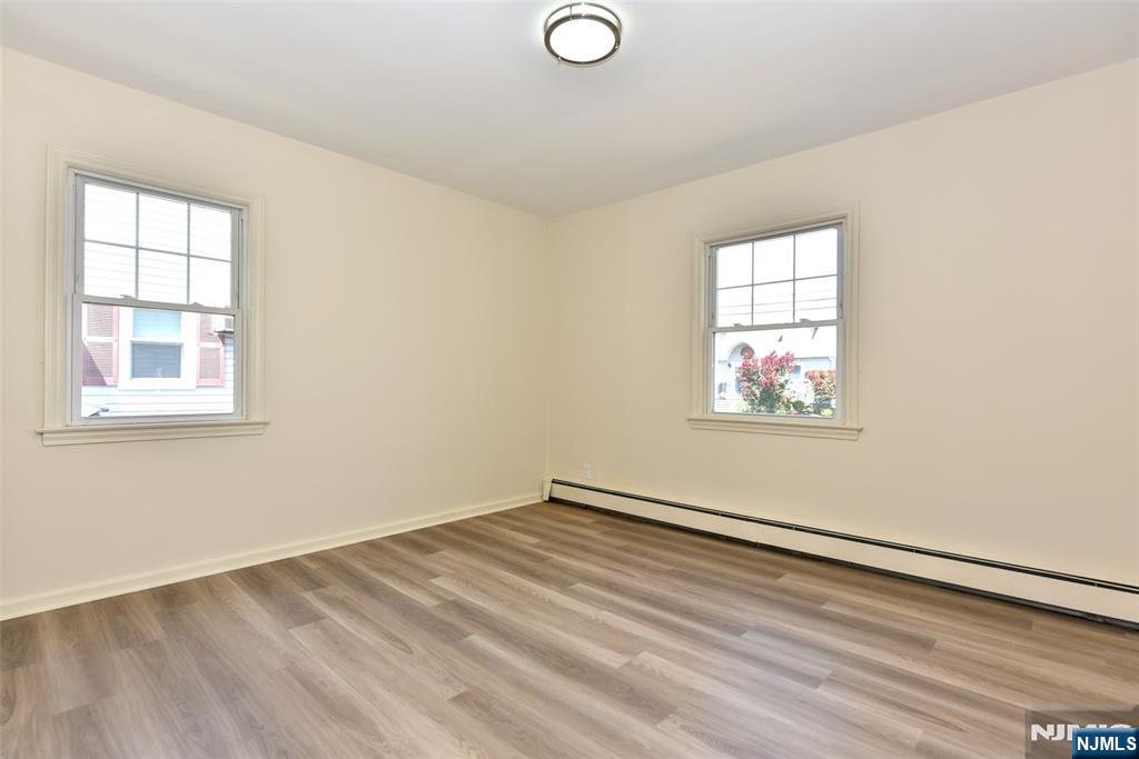 28 Reid Avenue 1